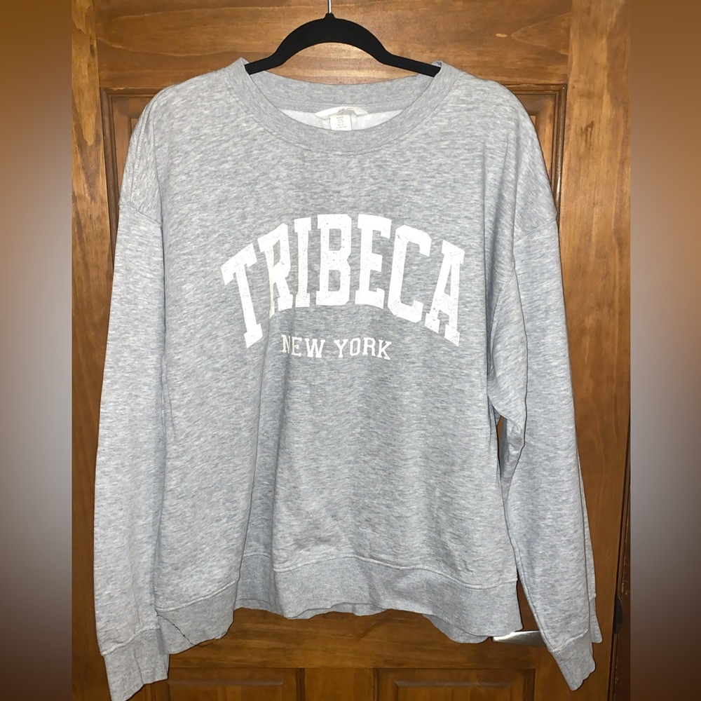 H&M Light Gray Sweatshirt